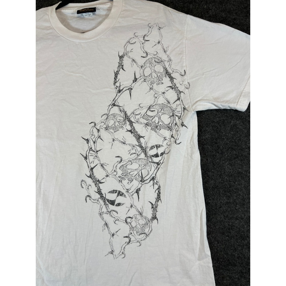 Vintage Split Skate Shirt Mens Large White Skull Barbed Wire Skateboarding Tee